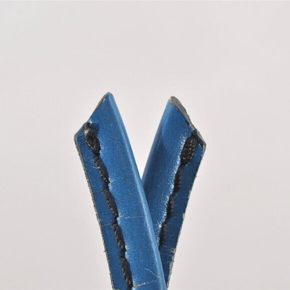 Authentic Louis Vuitton Epi Petit Noe Shoulder Drawstring Bag Blue - Picture 3 of 16